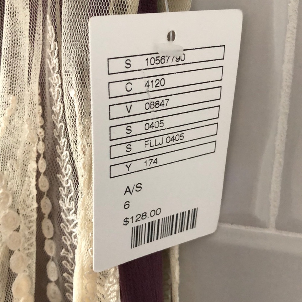 Last Chance!⬇️price until Sunday! Skirt. - Picture 3 of 4